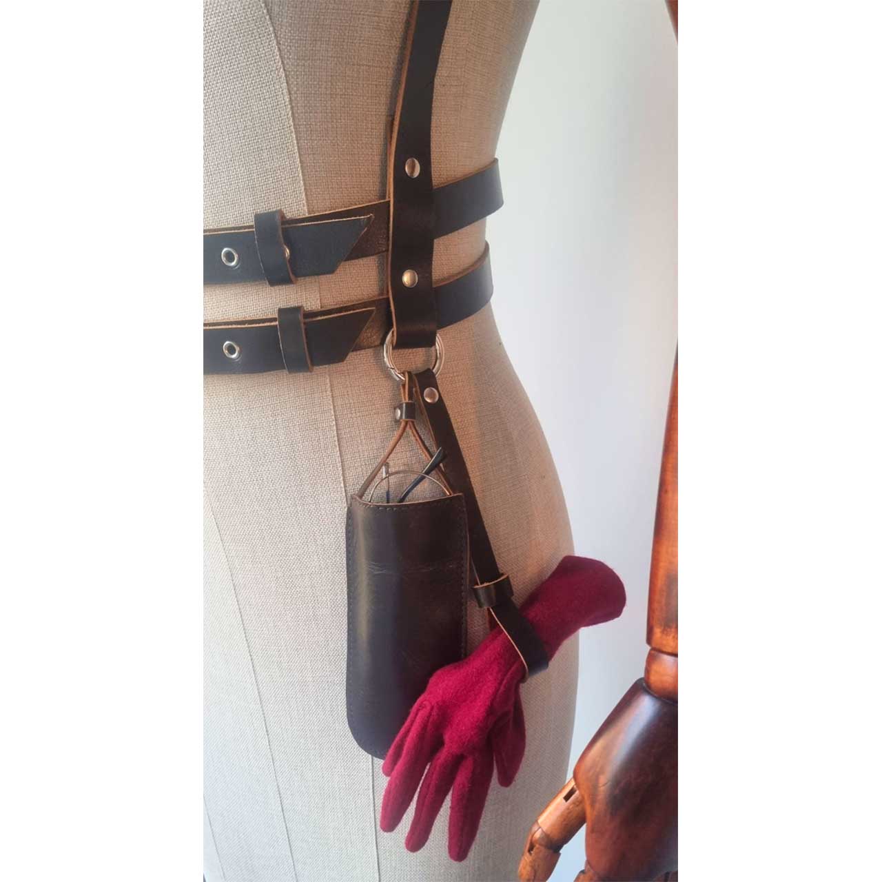 BROWN-SUSPENDER-BELT-3