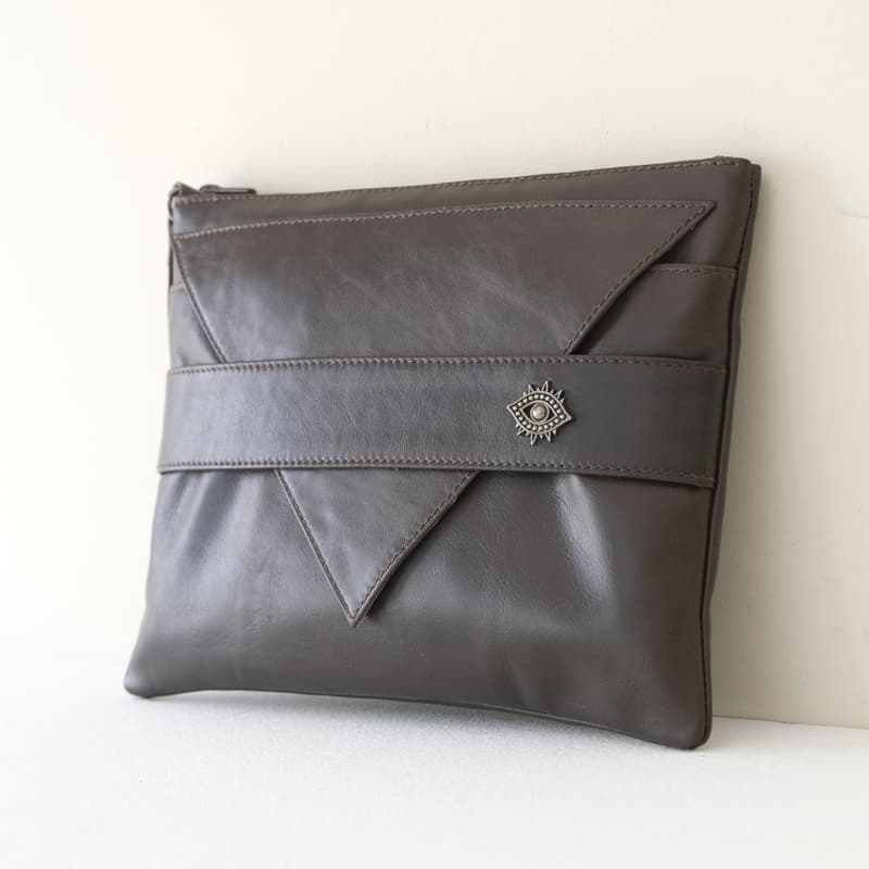 Nui Olive Green Lover Clutch Bag (5)